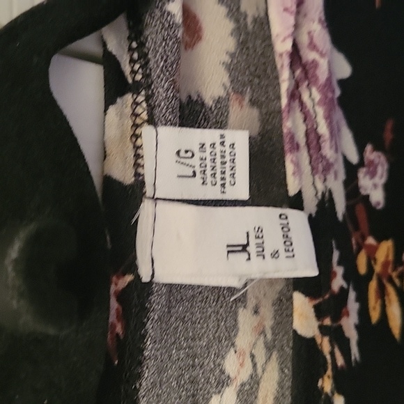 Jules and Leopold floral tank - Picture 2 of 3